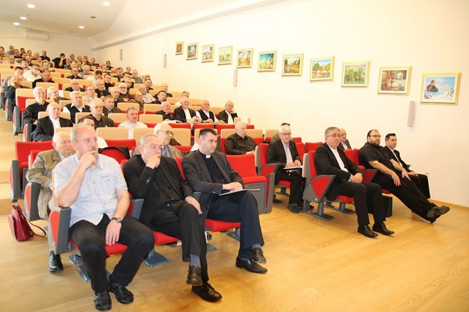 O Izvanrednom misijskom mjesecu listopadu 2019. na mjesečnom svećeničkom susretu u Varaždinu